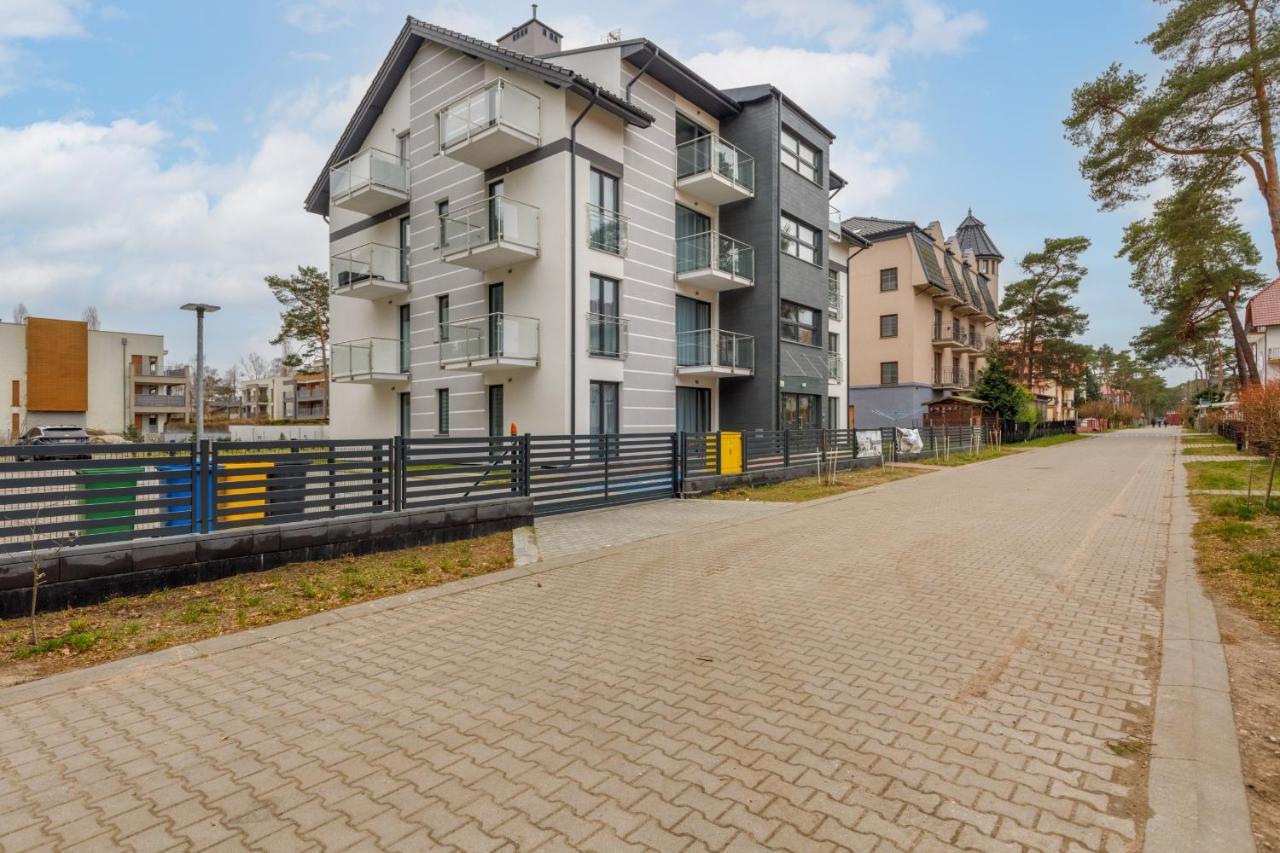 Apartment Rybacka With Parking&Balcony By Noclegi Renters ミエンジボジェ エクステリア 写真