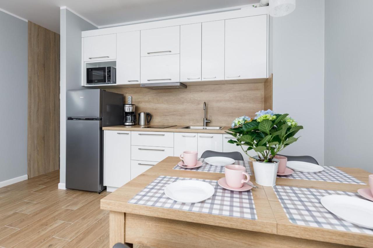 Apartment Rybacka With Parking&Balcony By Noclegi Renters ミエンジボジェ エクステリア 写真