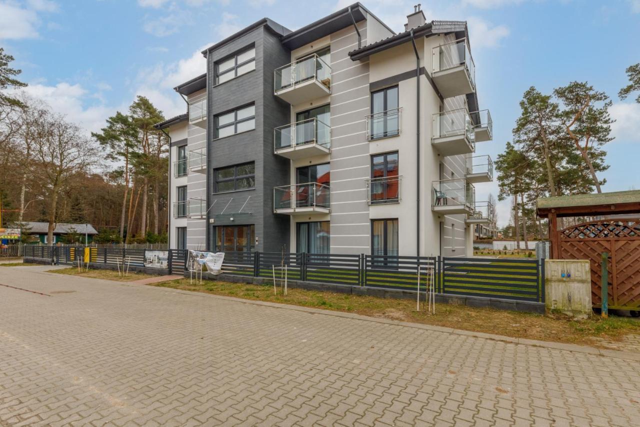 Apartment Rybacka With Parking&Balcony By Noclegi Renters ミエンジボジェ エクステリア 写真